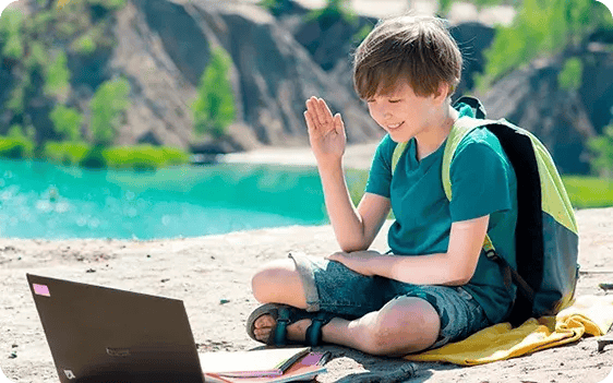 Alumno en educación a distancia en Homeschool de Genuine Digital School